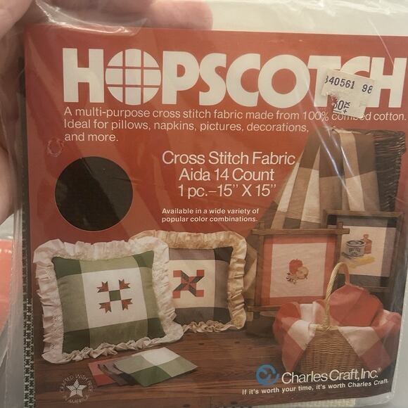 Lot of 3 Hopscotch Cross Stitch Fabric Green, Yellow, Red NOS Charles Craft VTG - Picture 3 of 5